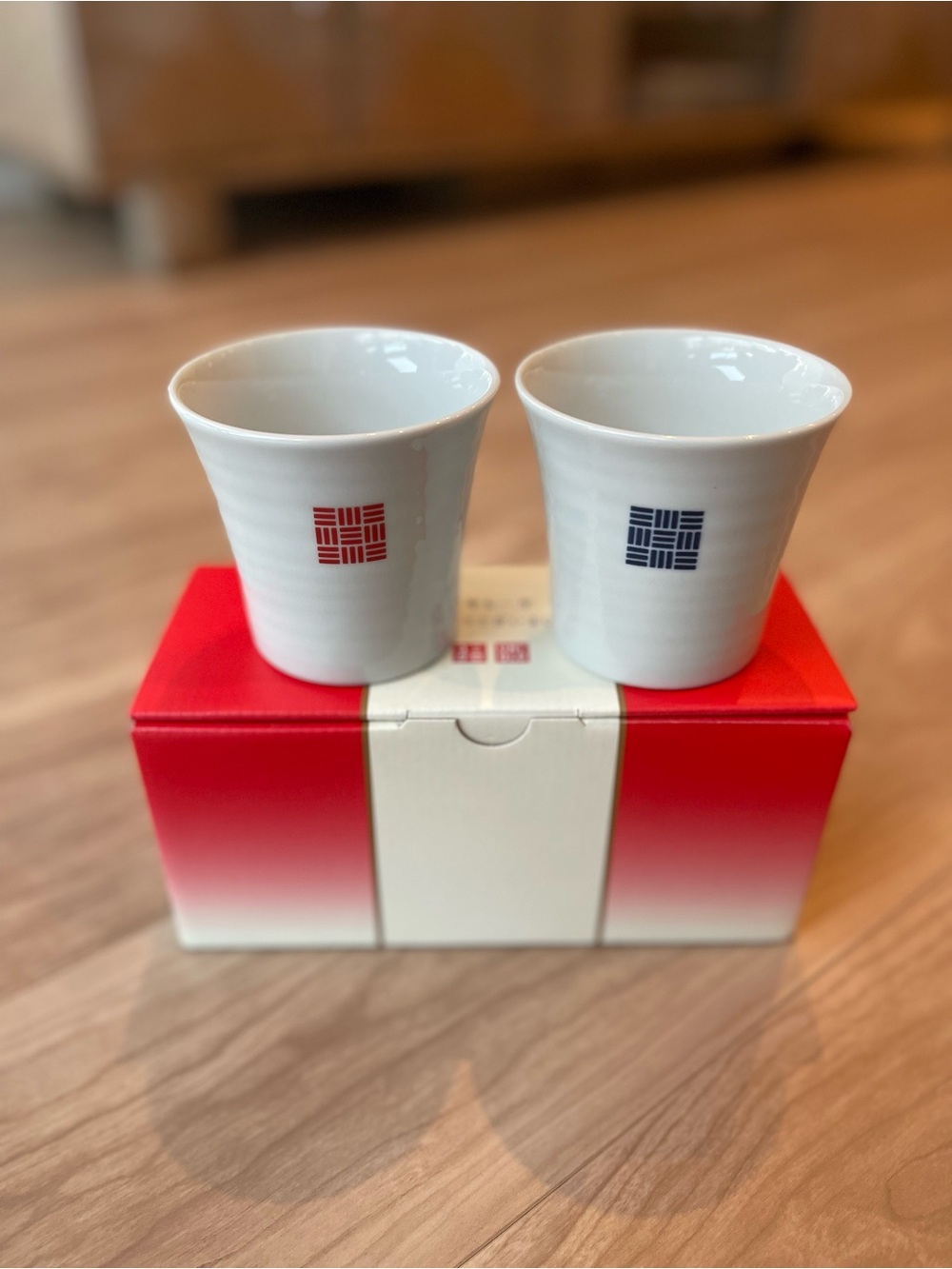 2024 HAPPY NEW YEAR pair  tea cup from Uniqlo - special limited edition